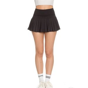 Gold Hinge black tennis skirt